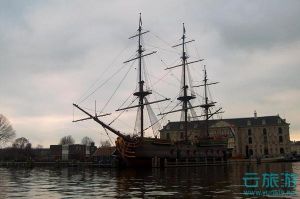 阿姆斯特丹号帆船复制品